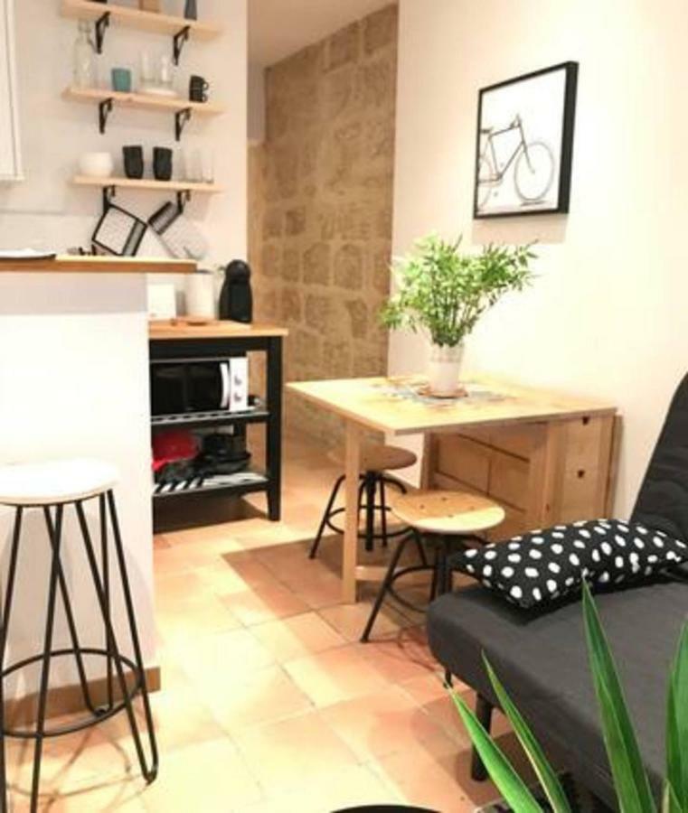 Superbe ! Appart T2 - Centre Historique & Tram - Situation Ideale Apartment Montpellier Exterior photo